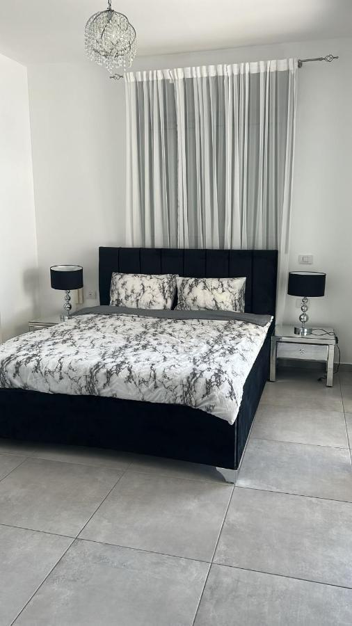 Panorama Apartment " City Garden " Bat Yam Exterior foto
